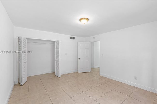 4995 Ponce De Leon Blvd / 1050 Sistina Av, Home with 0 bedrooms, 0 bathrooms and 8 parking in Coral Gables FL | Image 11