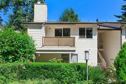c-14136 74th Pl Ne, Kirkland, WA, 98034-4945 | Card Image