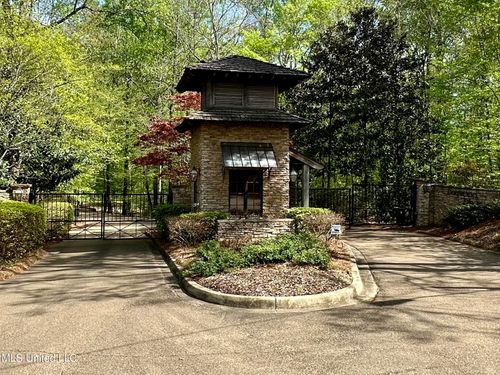 6 E Court St, Jackson, MS, 39201 | Card Image