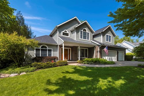 5908 Beacon Hill Ln, Erie, PA, 16509-3306 | Card Image