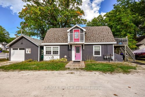 1-1067 Mosley St, Wasaga Beach, ON, L9Z2G7 | Card Image