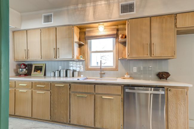 505 W 7 Th St, House other with 4 bedrooms, 3 bathrooms and null parking in Idalou TX | Image 10