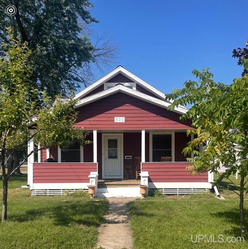 500 E Sagola Avenue, Kingsford, MI, 49802 | Card Image