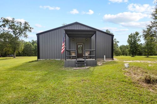 300 Shenandoah, Vidor, TX, 77662 | Card Image