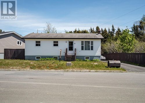 4 Power Street, Dunville - Placentia, NL, A0B1S0 | Card Image