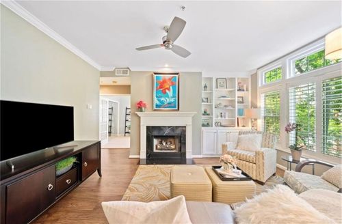 1103-3636 Habersham Rd Nw, Atlanta, GA, 30305-1138 | Card Image