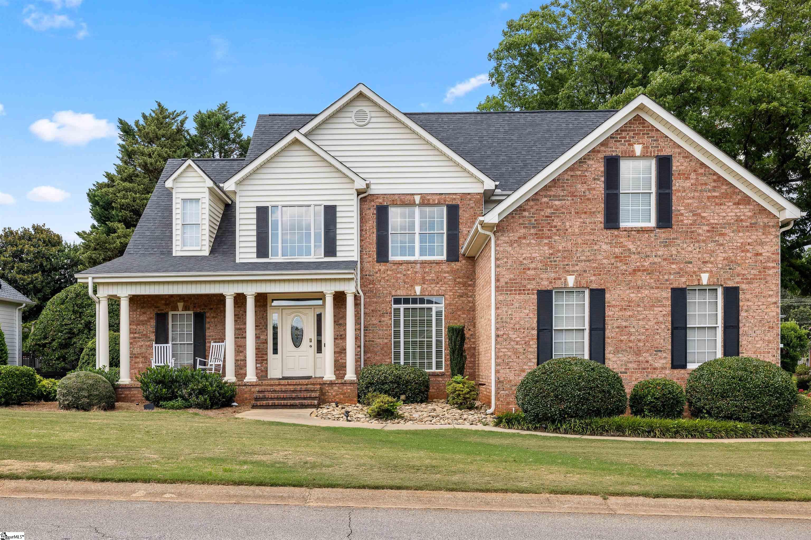Ladykirk Ln, Greer, SC 29650