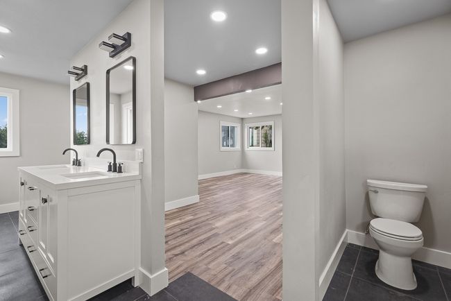 2465 Centerville Rd, House other with 4 bedrooms, 3 bathrooms and 3 parking in ROCKFORD IL | Image 35