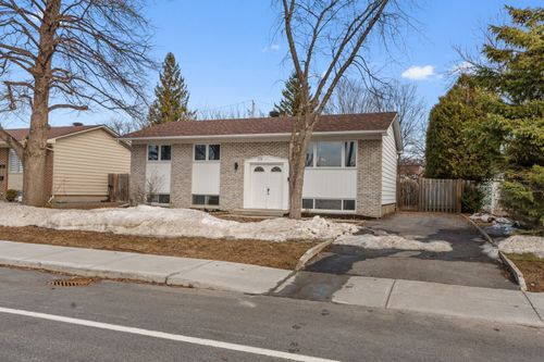 29 Rue Huron, Dollard Des Ormeaux, QC, H9G2C2 | Card Image