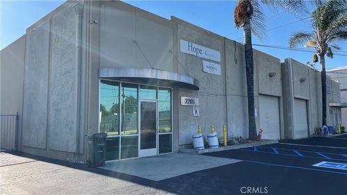 2205 Loma Ave, South El Monte, CA, 91733-2517 | Card Image