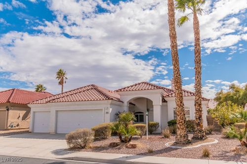 2588 Mizzoni Cir, Henderson, NV, 89052-4927 | Card Image