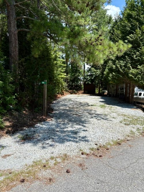 101-440 Kinston Loop Dr, Westminster, SC, 29693-6302 | Card Image