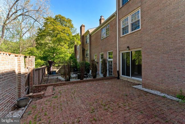 6628 Midhill Pl, Townhouse with 3 bedrooms, 3 bathrooms and null parking in FALLS CHURCH VA | Image 29