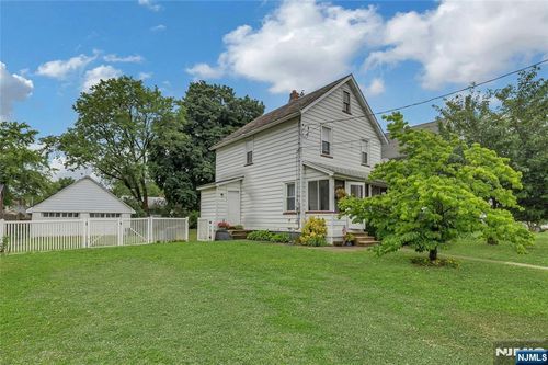 36 Furnace Ave, Wanaque, NJ, 07465-2021 | Card Image