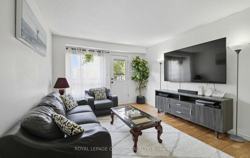 94-960 Glen St, Oshawa, ON, L1J6E8 | Card Image