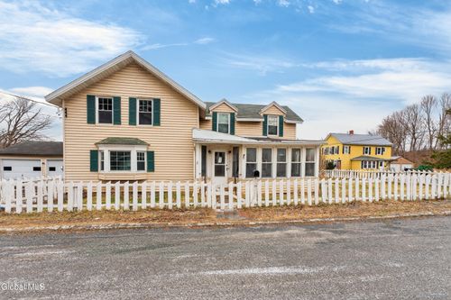 1 Nixon St, Hoosick Falls, NY, 12090-1507 | Card Image