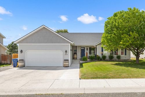 1509 N Cedar St, Jerome, ID, 83338-5198 | Card Image