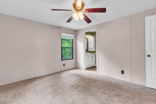 840 Wildwood Cir, House other with 3 bedrooms, 2 bathrooms and null parking in Hampstead NC | Image 14