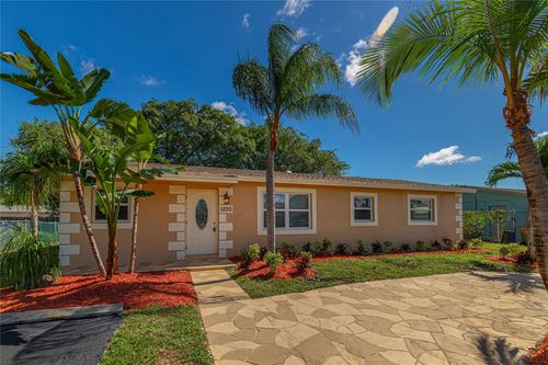 1220 Sw 6th Ter, Deerfield Beach, FL, 33441-6311 | Card Image
