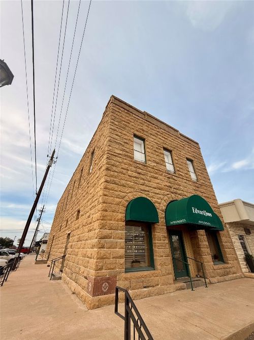 300 N Us Highway 281, Marble Falls, TX, 78654-5705 | Card Image