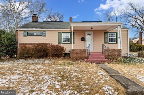 100 Rosemont Ave, NEW CUMBERLAND, PA, 17070-2049 | Card Image