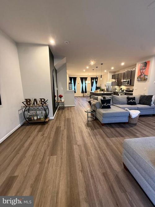 4102 Bolton Ct, FREDERICKSBURG, VA, 22408-9641 | Card Image