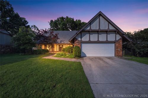 8404 107th St, Tulsa, OK, 74133-7321 | Card Image