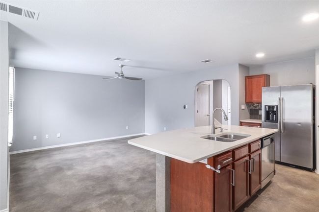 Kitchen | Image 10