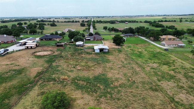 6813 Gregg Rd, House other with 3 bedrooms, 2 bathrooms and null parking in Krum TX | Image 26