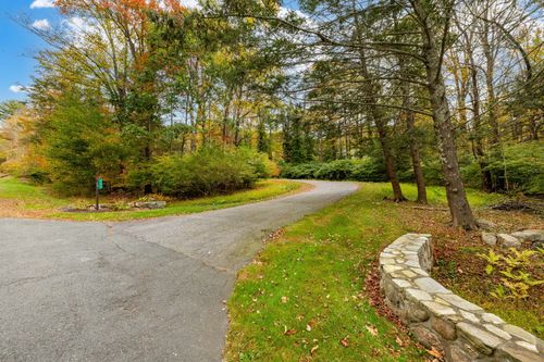 720 Town Hill Rd, New Hartford, CT, 06057-2617 | Card Image