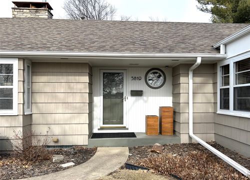 5819 Chamberlain Dr, Des Moines, IA, 50312-1109 | Card Image