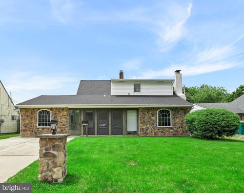 51 Nickelhill Ln, LEVITTOWN, PA, 19054-3406 | Card Image