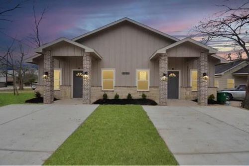 8021 Carver Rd, Houston, TX, 77088-5701 | Card Image