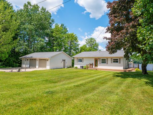 11015 E 44 Rd, Cadillac, MI, 49601-9537 | Card Image