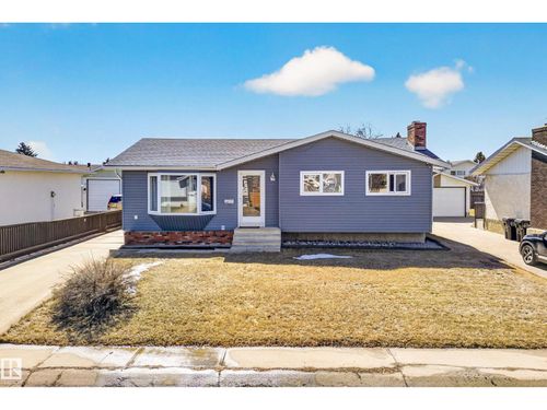 11427 161 Ave Nw, Edmonton, AB, T5X2K9 | Card Image