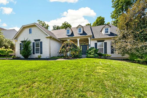 1028 Westchester Way, Cincinnati, OH, 45244 | Card Image
