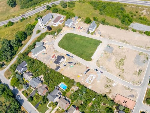 405 Wellington St, Kingston, ON, K7K | Card Image