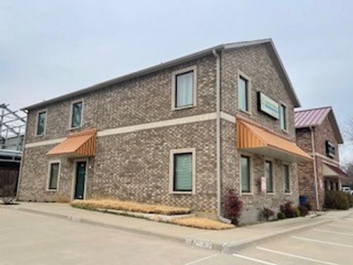 105 N Lakeview Dr, Lake Dallas, TX, 75065-3421 | Card Image