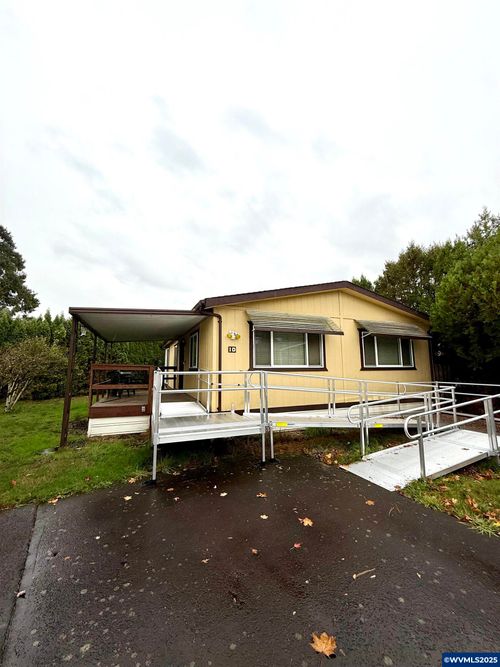 unit-1d-2200 Lancaster Dr Se, Salem, OR, 97317-6254 | Card Image