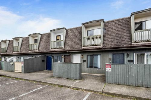 6-45882 Cheam Ave, Chilliwack, BC, V2P1N6 | Card Image