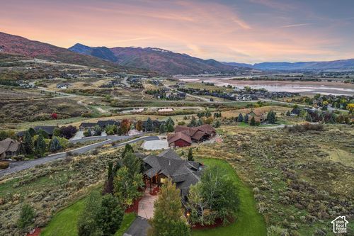 6576 Via Cortina, Huntsville, UT, 84317-9434 | Card Image
