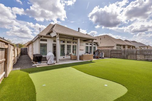 19422 Gray Mare Dr, Tomball, TX, 77377-2677 | Card Image