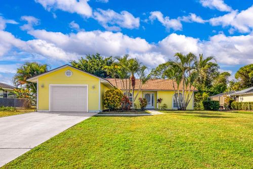 1835 18th Ave Sw, Vero Beach, FL, 32962-6878 | Card Image