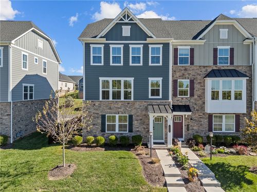 1050 Adair Ave, Valencia, PA, 16059-1147 | Card Image