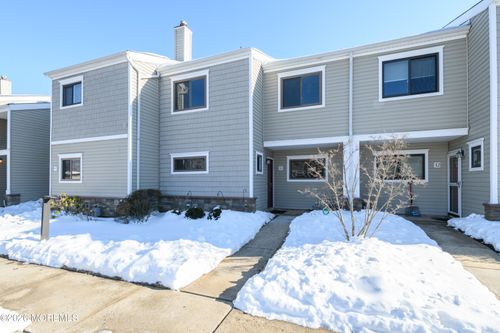 11 Ann Ct, Tinton Falls, NJ, 07724-3031 | Card Image