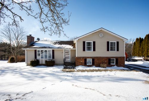 110 Pautipaug Hill Rd, Baltic, CT, 06330-1018 | Card Image