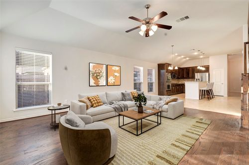 10417 Flat Creek Trl, McKinney, TX, 75072-8991 | Card Image