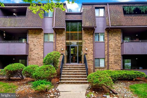 2332 Old Stone Mill Dr, East Windsor, NJ, 08512-2220 | Card Image