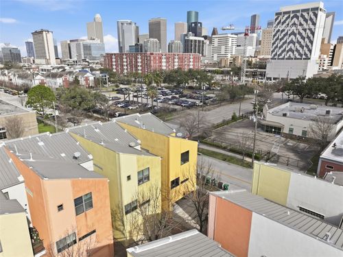 2301 Crawford St, Houston, TX, 77004-1017 | Card Image