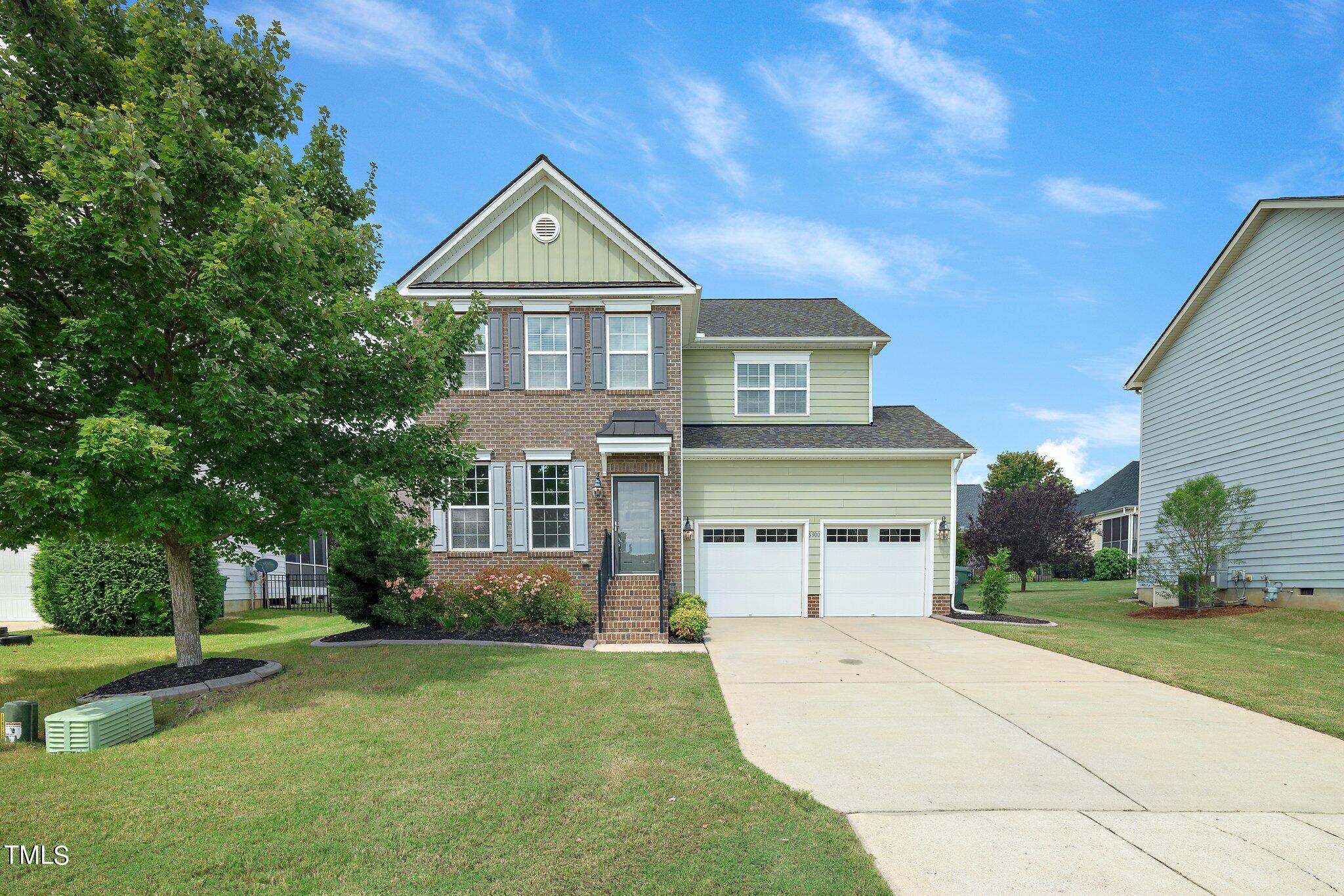 Maplechase Ln, Apex, NC 27539